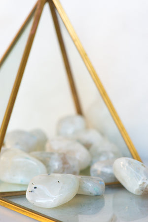 
                
                    Load image into Gallery viewer, Tumbled Rainbow Moonstone
                
            