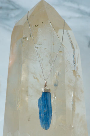 Sterling Silver Blue Kyanite Necklace